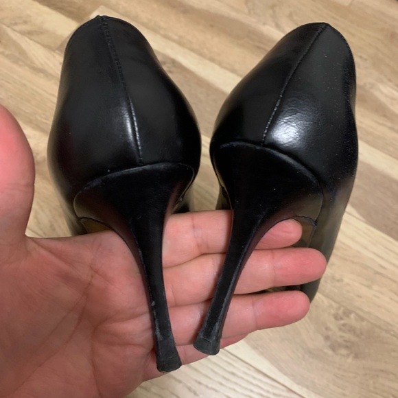 Manolo blahnik - black leather vintage - size 8.5 -9 as is condition - Picture 9 of 17